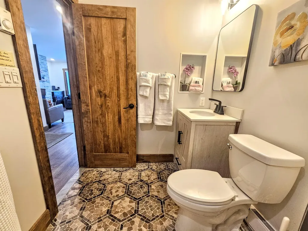 4 E Carinthia Lane Dover VT 05356