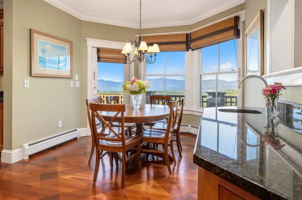 675 Putnam Forest Road Stowe VT 05672