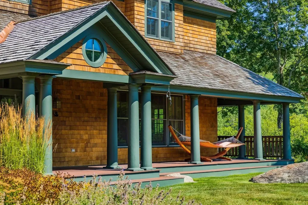 675 Putnam Forest Road Stowe VT 05672