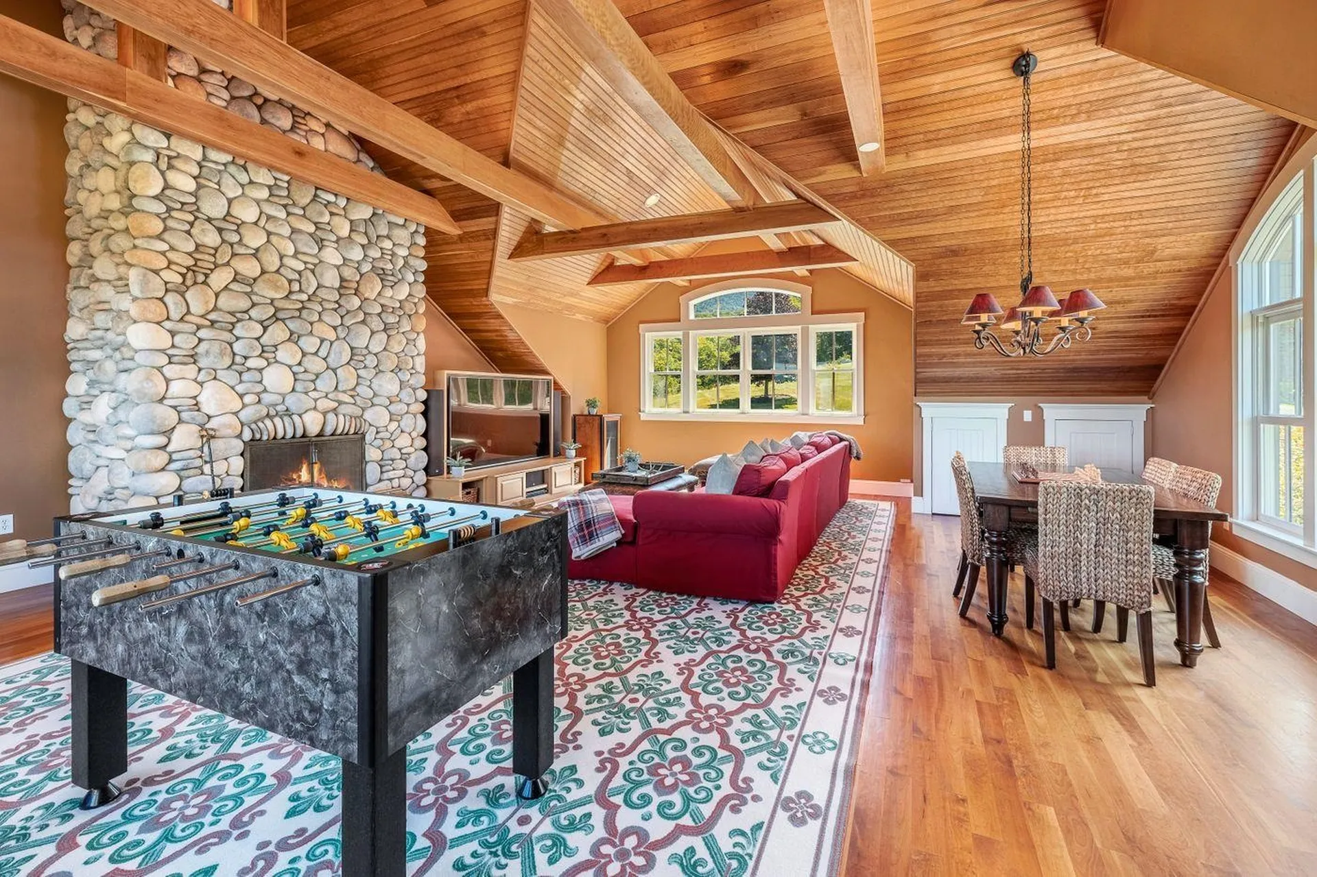 675 Putnam Forest Road Stowe VT 05672