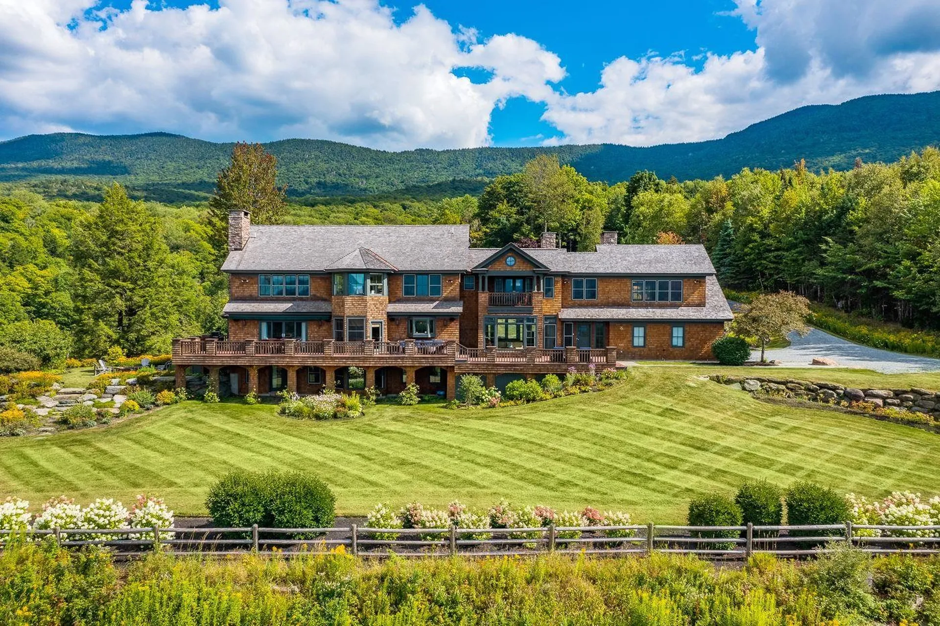 675 Putnam Forest Road Stowe VT 05672