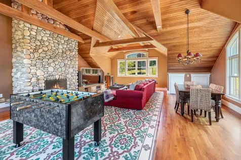 675 Putnam Forest Road Stowe VT 05672