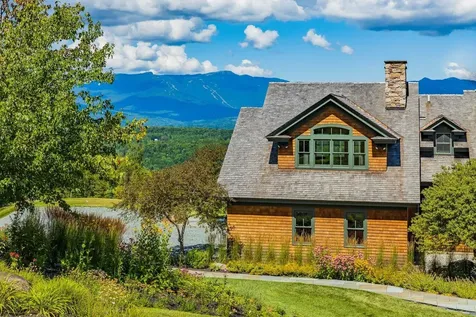 675 Putnam Forest Road Stowe VT 05672