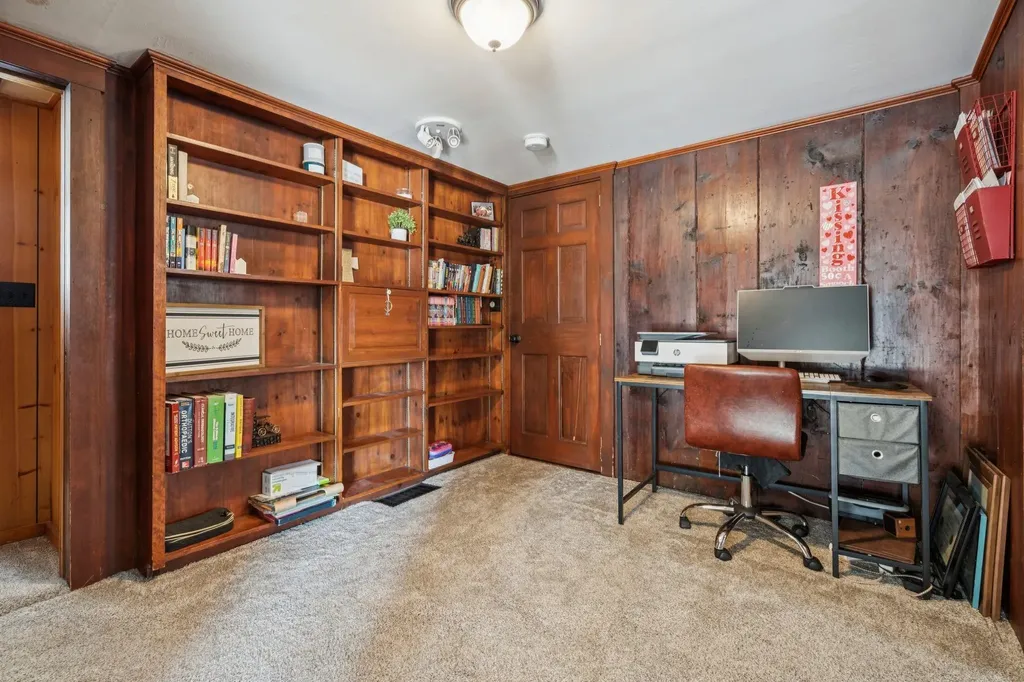 311 Fairgrounds Road Bradford NH 03221