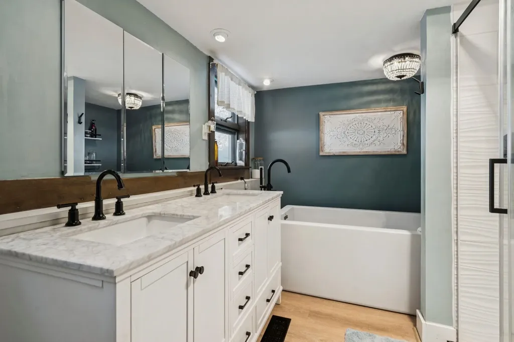 311 Fairgrounds Road Bradford NH 03221