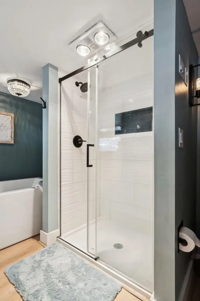 311 Fairgrounds Road Bradford NH 03221