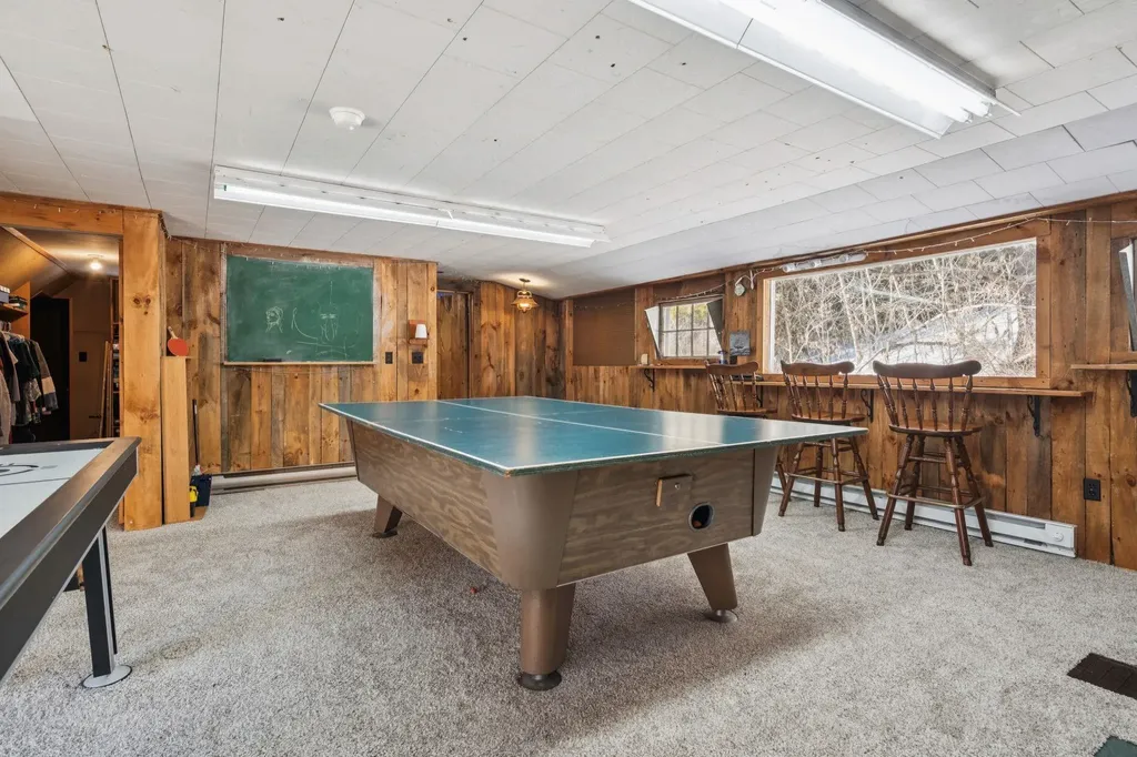 311 Fairgrounds Road Bradford NH 03221