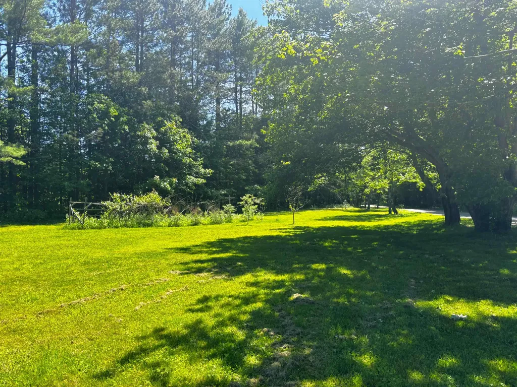 311 Fairgrounds Road Bradford NH 03221