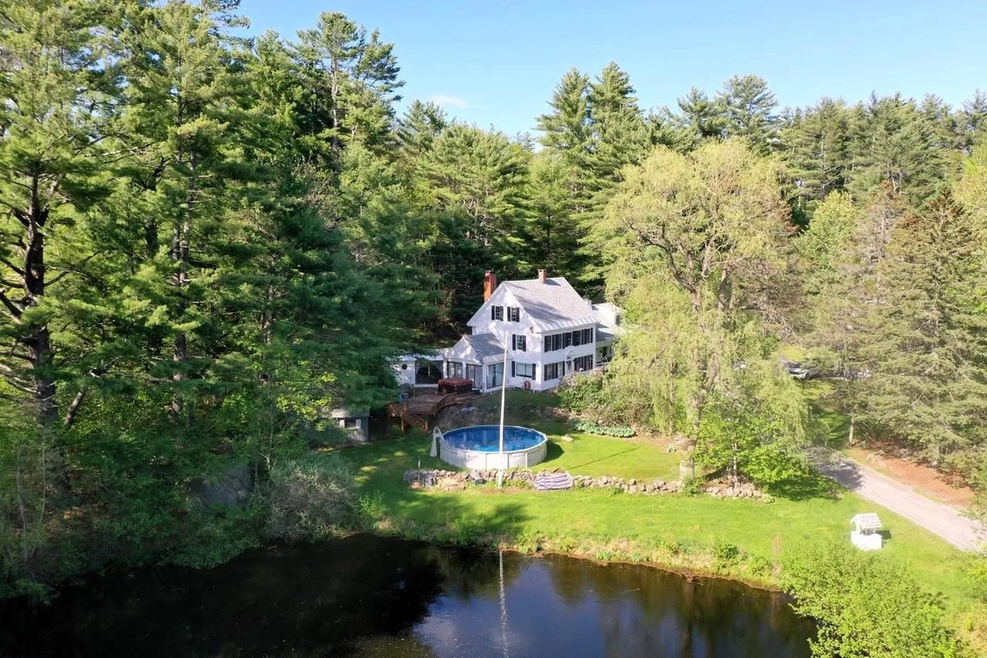 311 Fairgrounds Road Bradford NH 03221