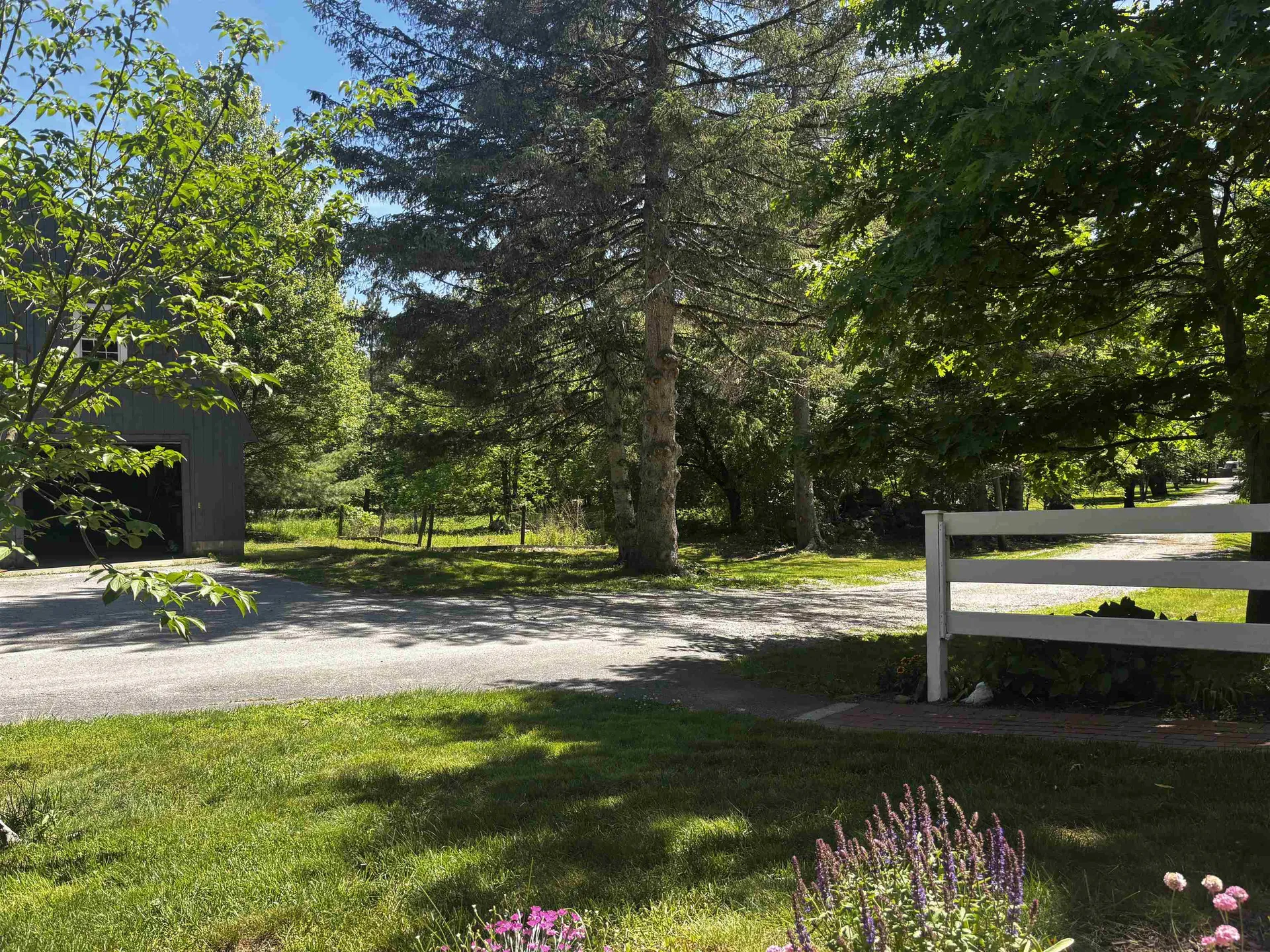 311 Fairgrounds Road Bradford NH 03221