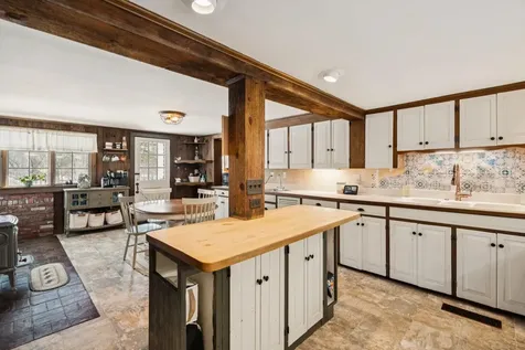 311 Fairgrounds Road Bradford NH 03221