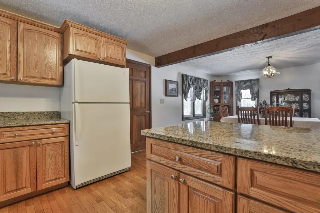 66 Winslow Road Dunbarton NH 03046