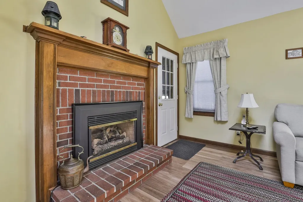 66 Winslow Road Dunbarton NH 03046