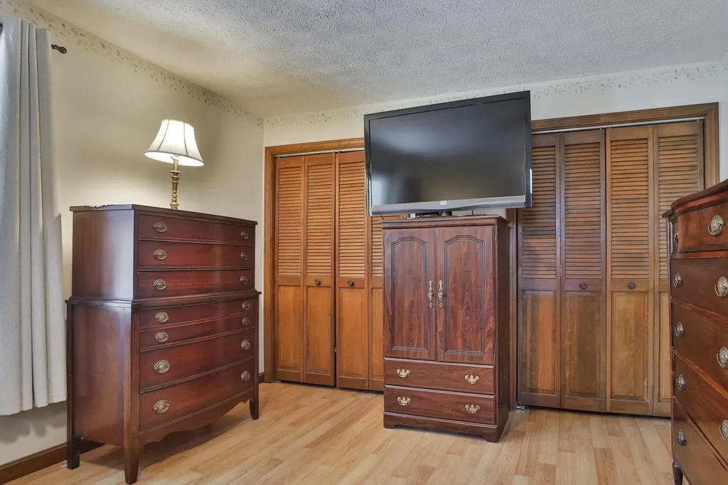 66 Winslow Road Dunbarton NH 03046