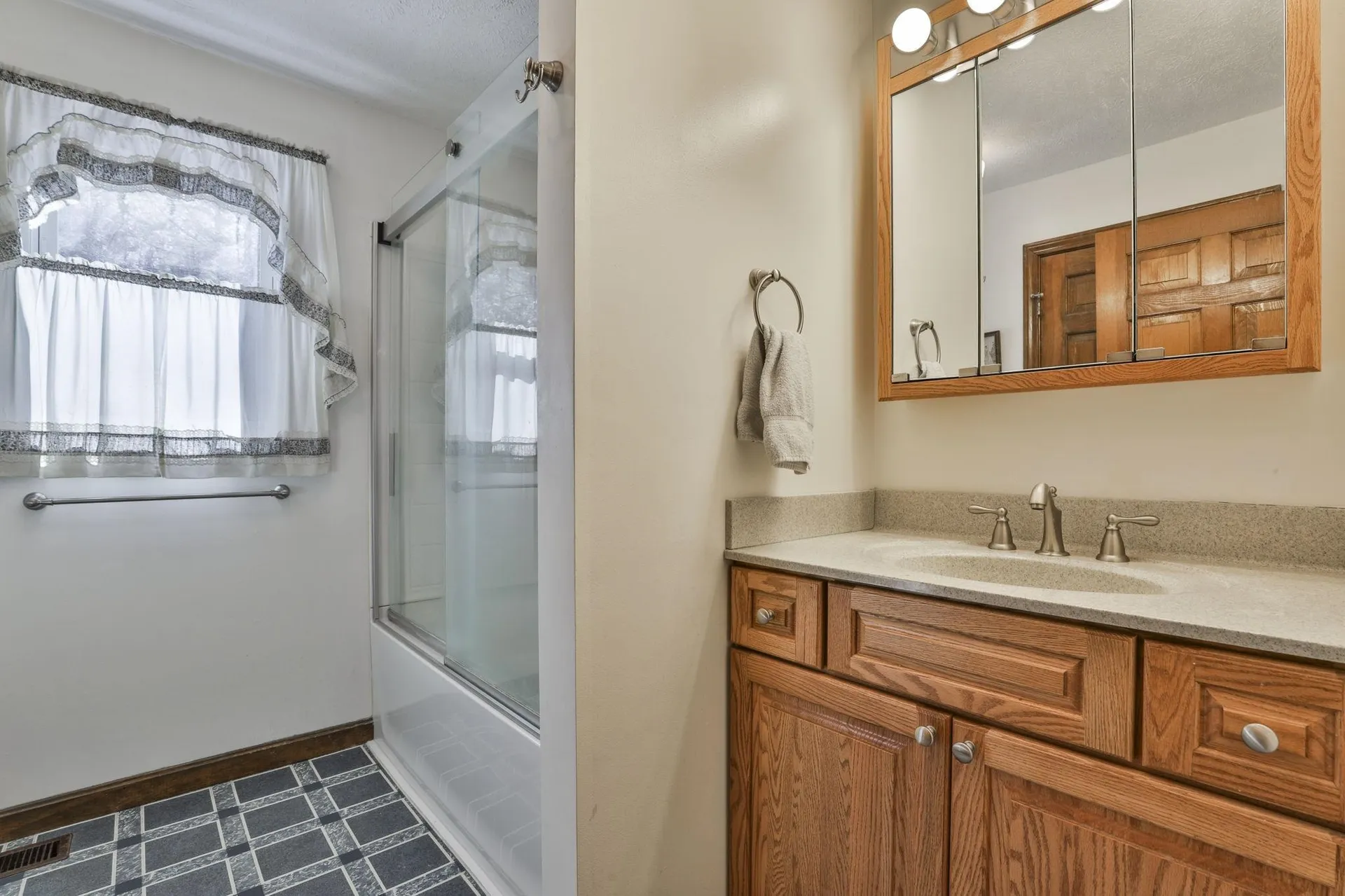 66 Winslow Road Dunbarton NH 03046