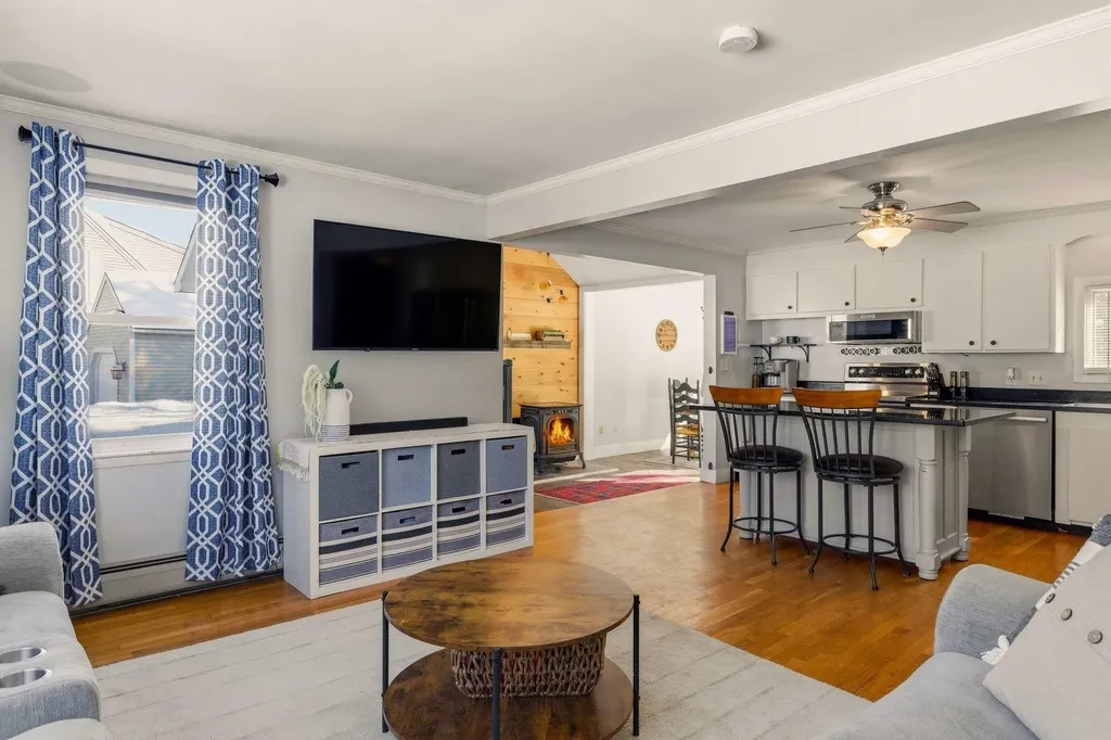 54 Harding Street Rochester NH 03867