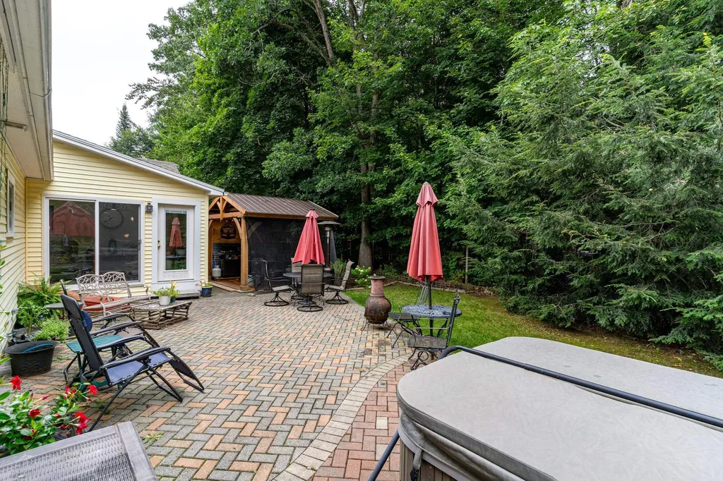 54 Harding Street Rochester NH 03867