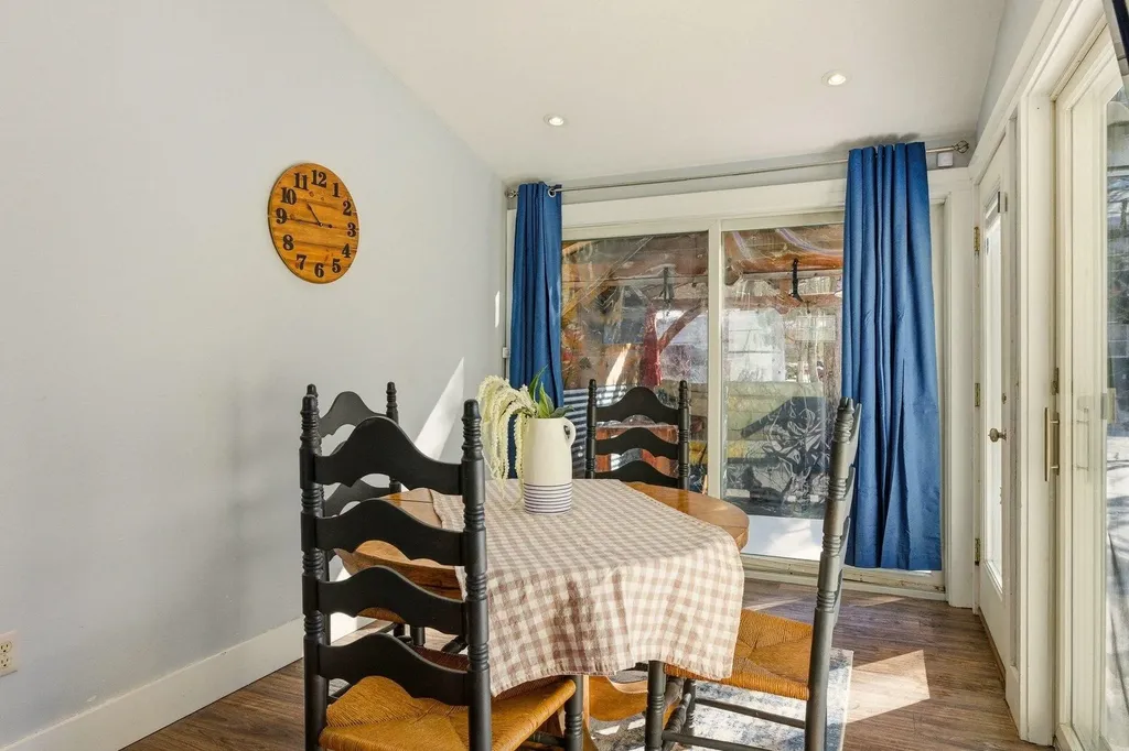 54 Harding Street Rochester NH 03867