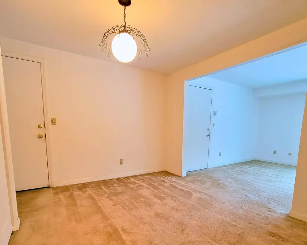 5 Brookside Drive Exeter NH 03833