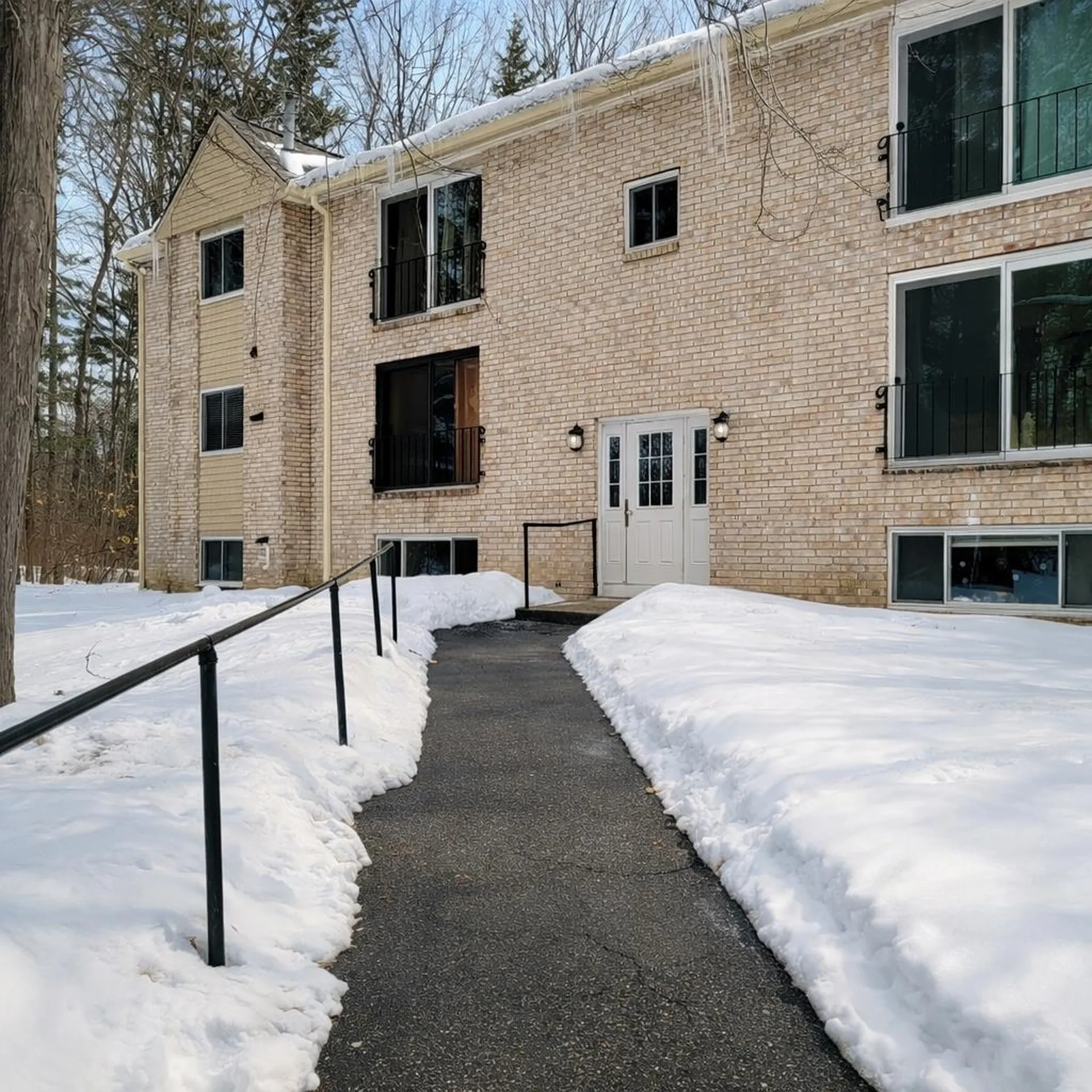 5 Brookside Drive Exeter NH 03833