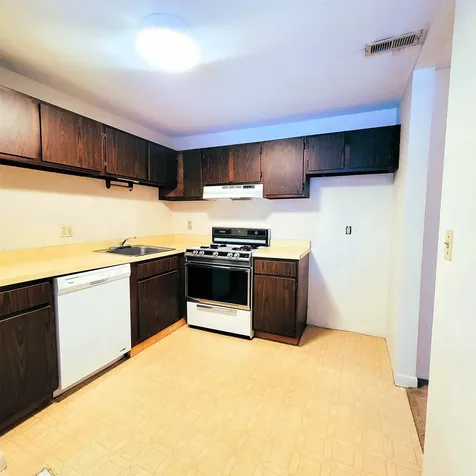 5 Brookside Drive Exeter NH 03833