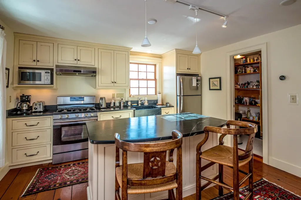 4 Evergreen Trail Jackson NH 03846