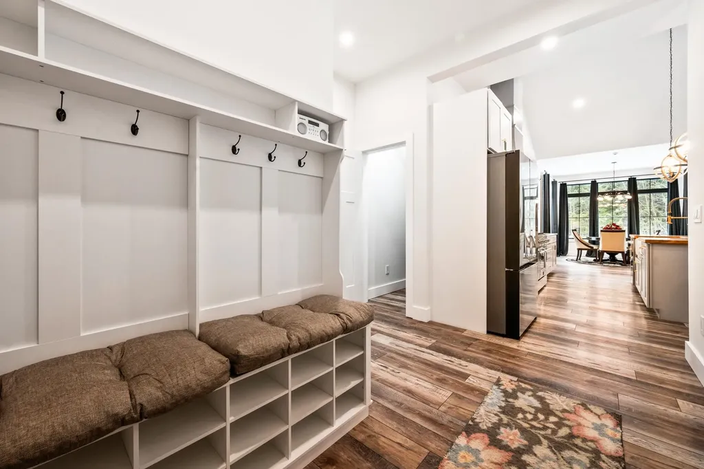 123 Oxbow Lane Conway NH 03818