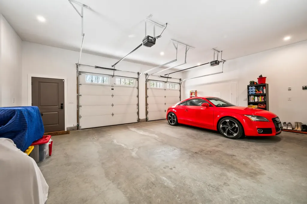 123 Oxbow Lane Conway NH 03818