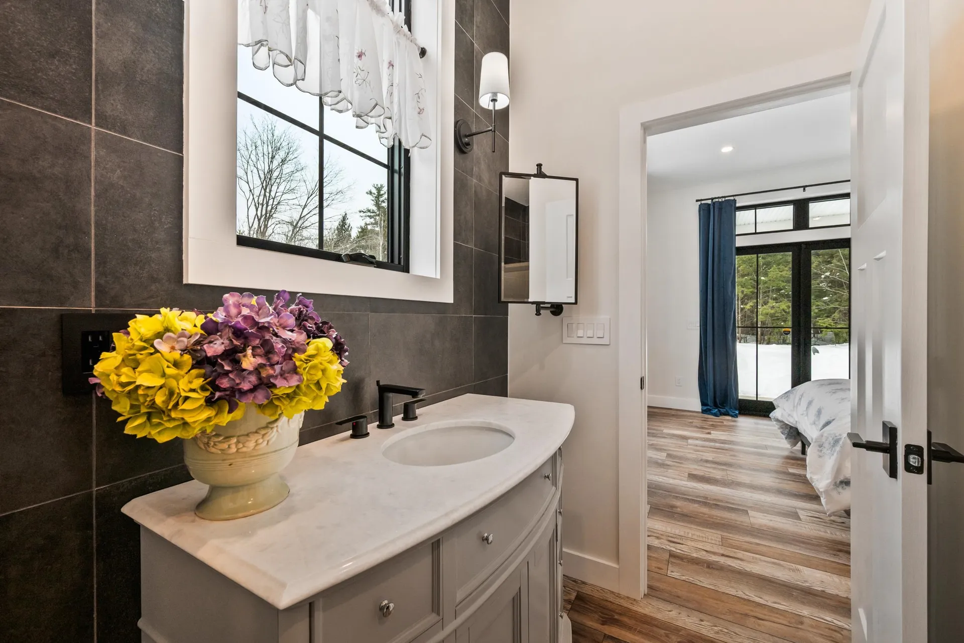 123 Oxbow Lane Conway NH 03818