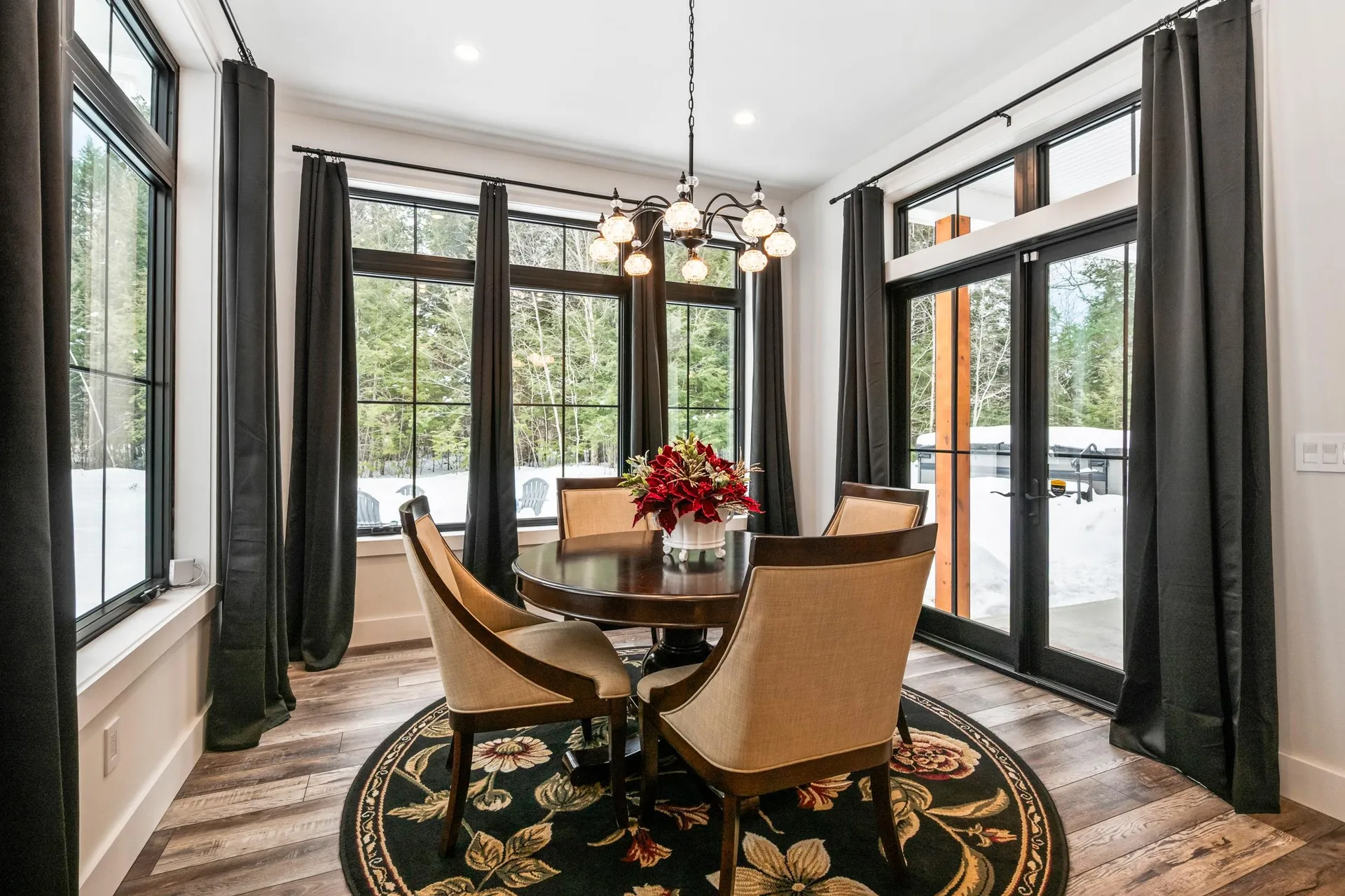 123 Oxbow Lane Conway NH 03818