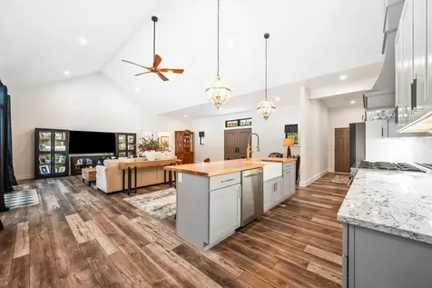 123 Oxbow Lane Conway NH 03818