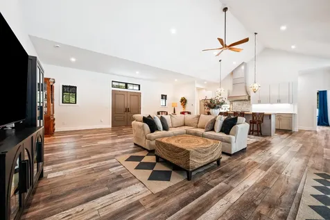 123 Oxbow Lane Conway NH 03818