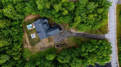 123 Oxbow Lane Conway NH 03818