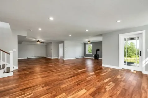 14 Stonehenge Circle Northfield NH 03220