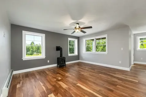 14 Stonehenge Circle Northfield NH 03220