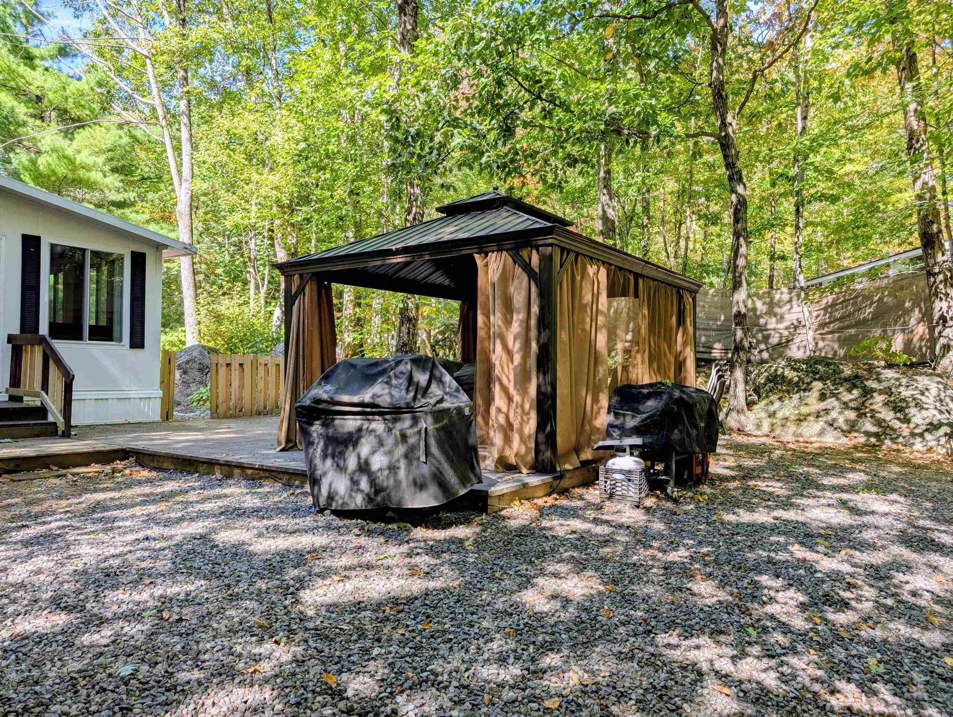 7 Ledges Road Holderness NH 03245