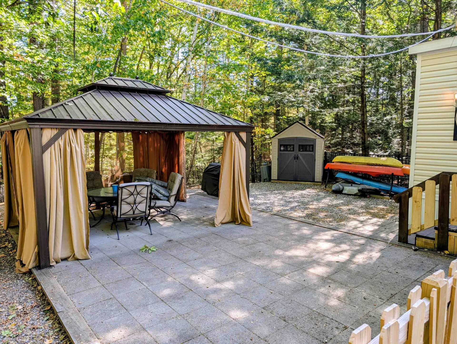 7 Ledges Road Holderness NH 03245