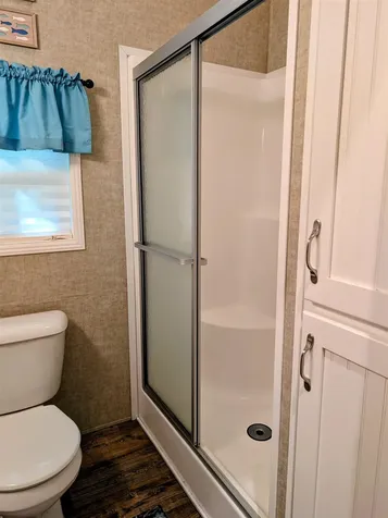 7 Ledges Road Holderness NH 03245