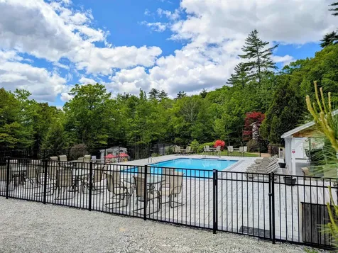 7 Ledges Road Holderness NH 03245