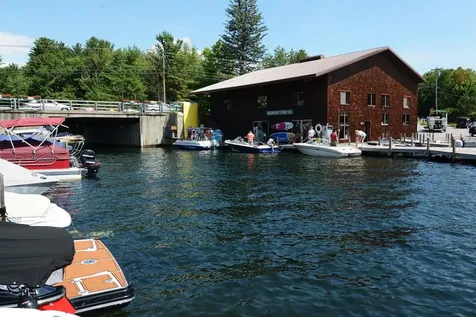 7 Ledges Road Holderness NH 03245