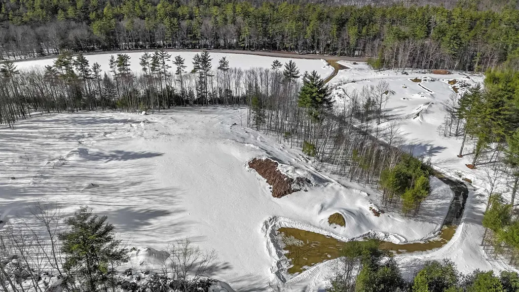 Map 6 Lot 40 River Road New Boston NH 03070