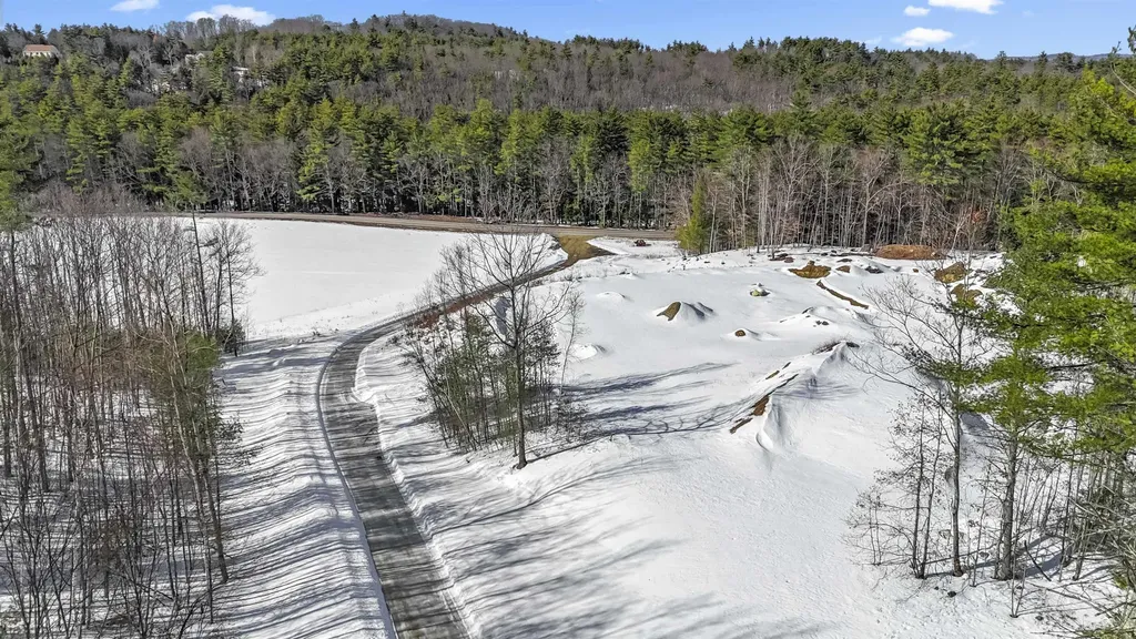 Map 6 Lot 40 River Road New Boston NH 03070