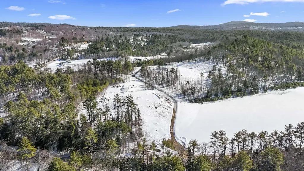 Map 6 Lot 40 River Road New Boston NH 03070
