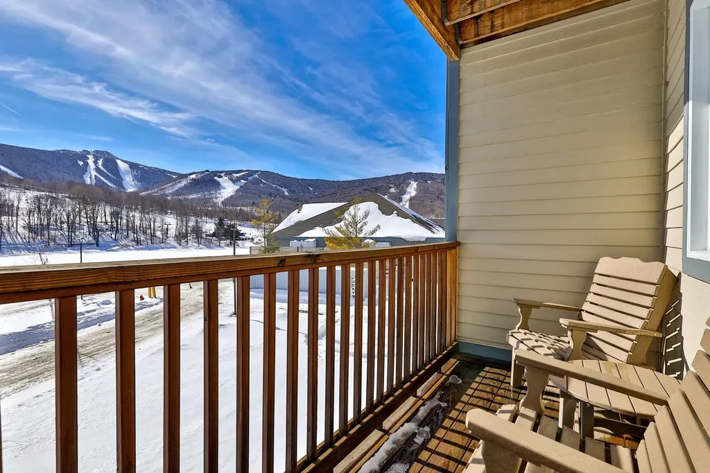 228 East Mountain Road Killington VT 05751