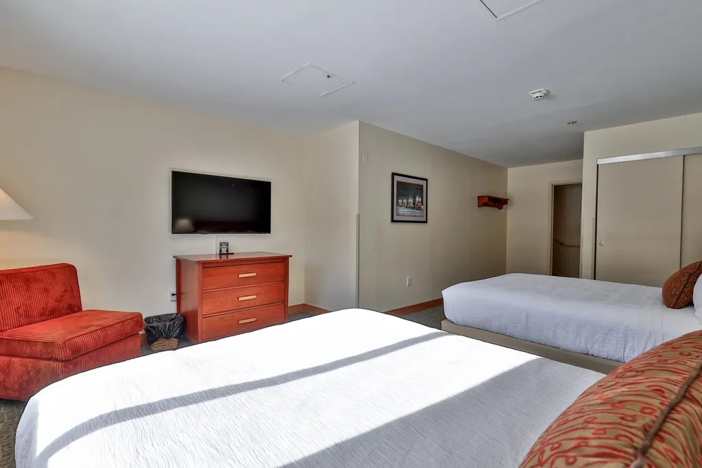 228 East Mountain Road Killington VT 05751