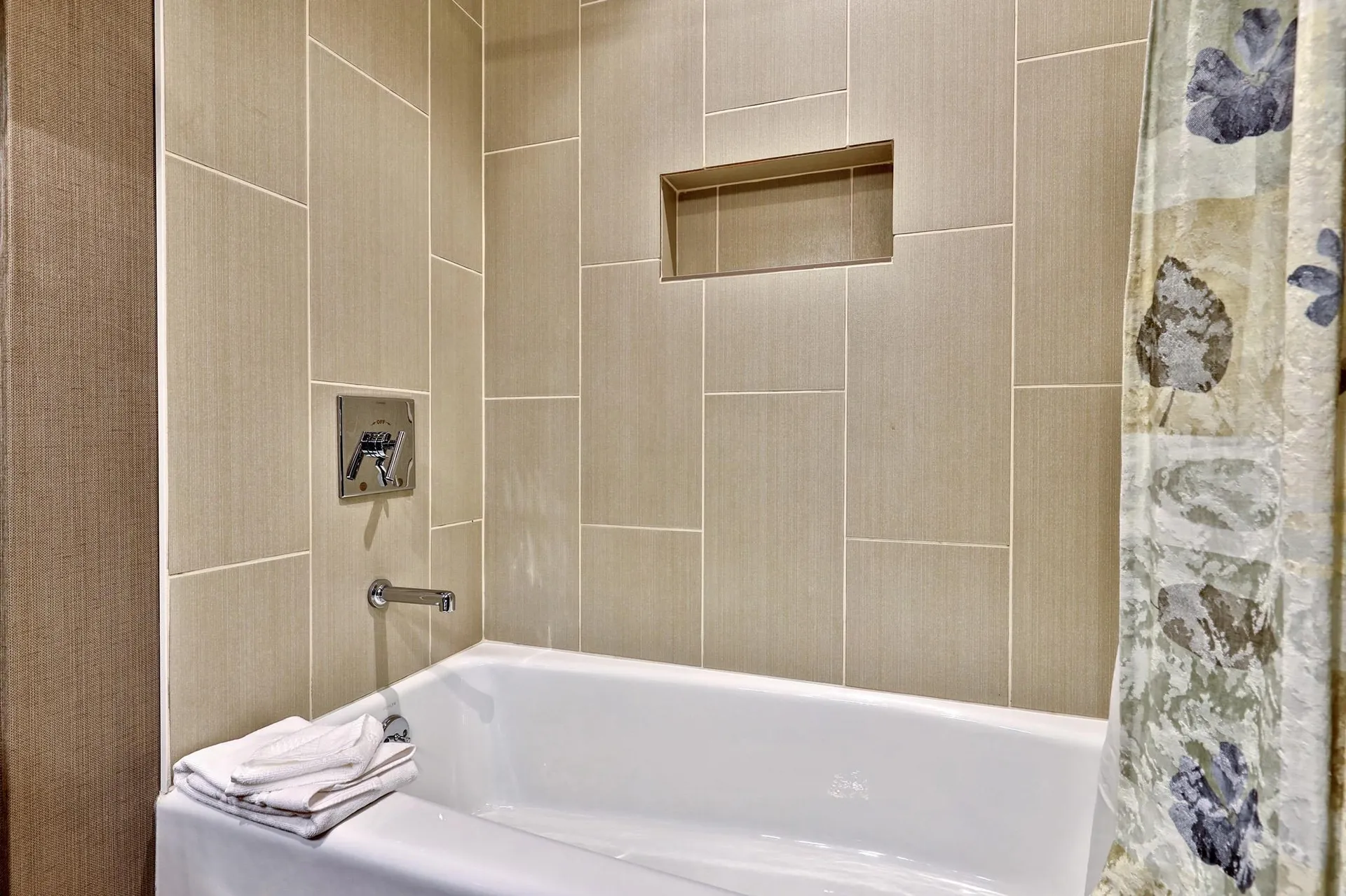 228 East Mountain Road Killington VT 05751