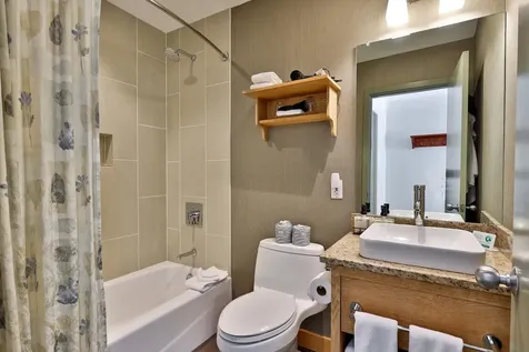 228 East Mountain Road Killington VT 05751