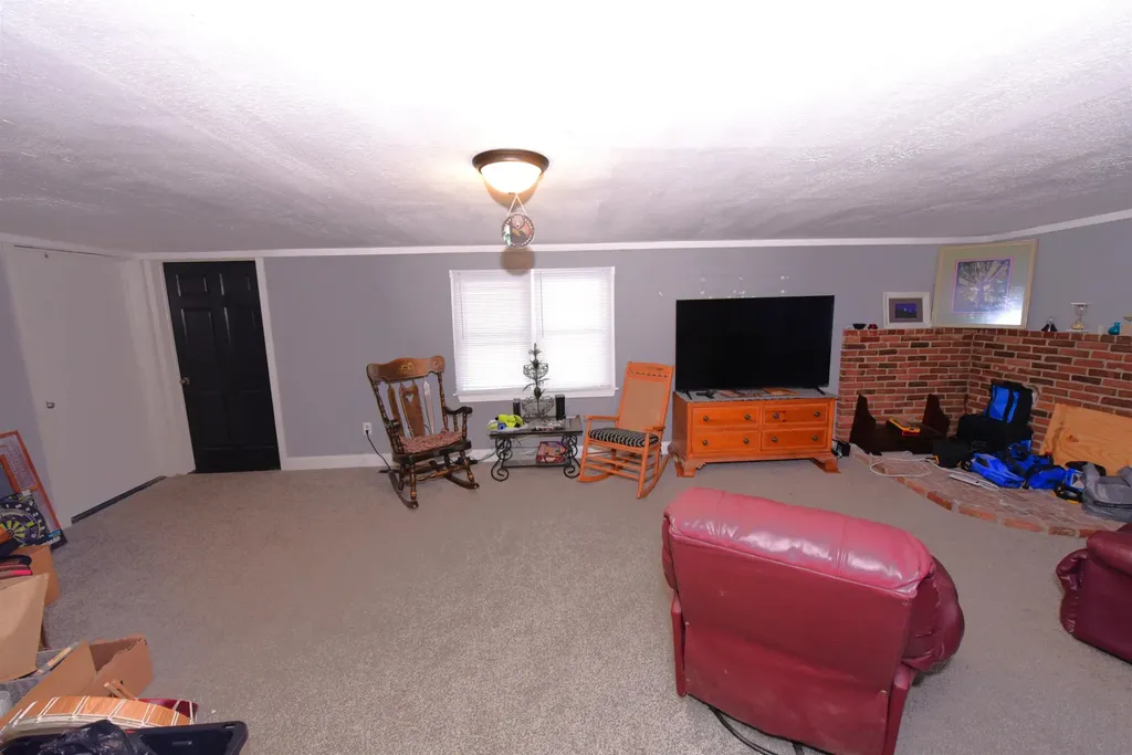 25 Hunting Ridge Road Conway NH 03813