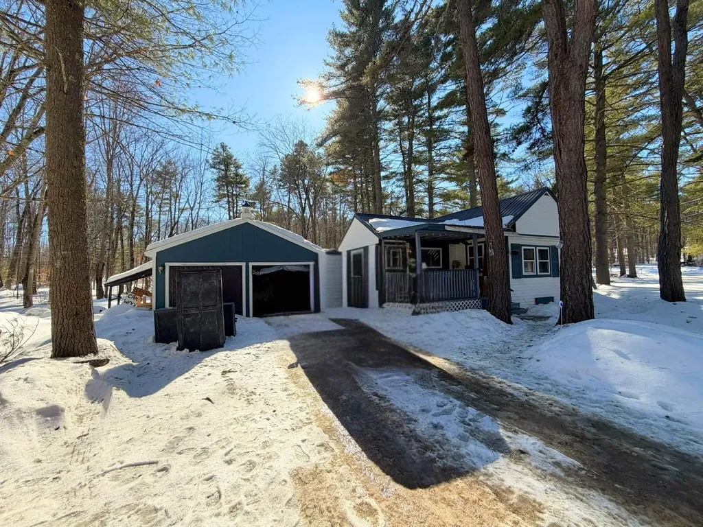 25 Hunting Ridge Road Conway NH 03813
