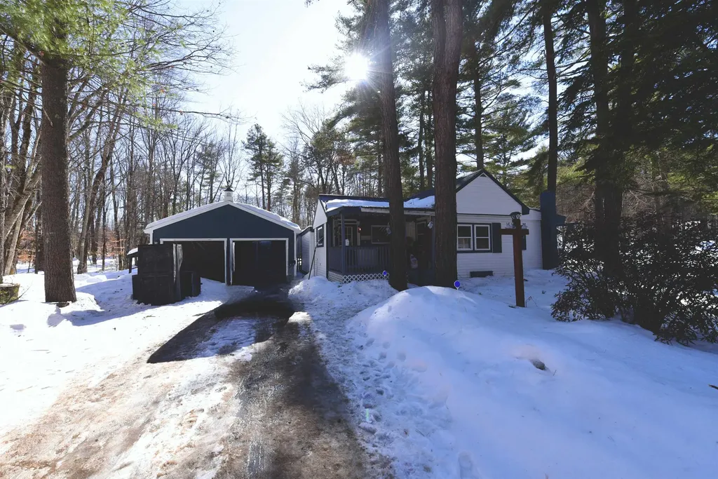 25 Hunting Ridge Road Conway NH 03813